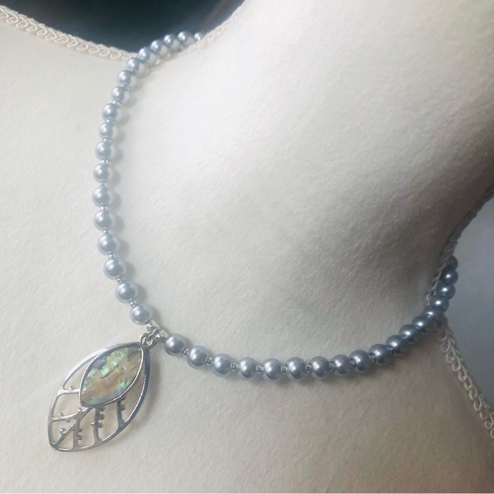 Handcrafted Repurpose Abalone Shell Botanical Pen… - image 1